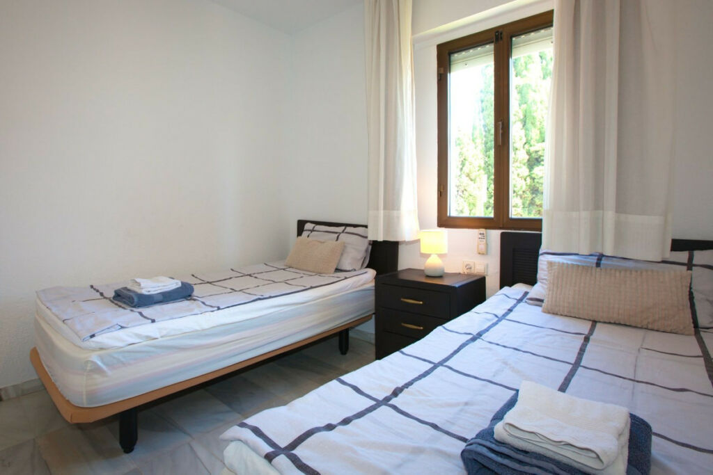 Middle Floor Apartment Mijas Costa Málaga - image 13