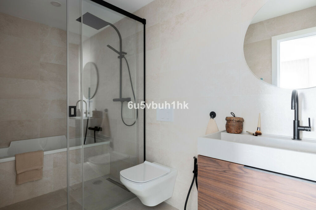 Penthouse La Capellania Málaga - image 13