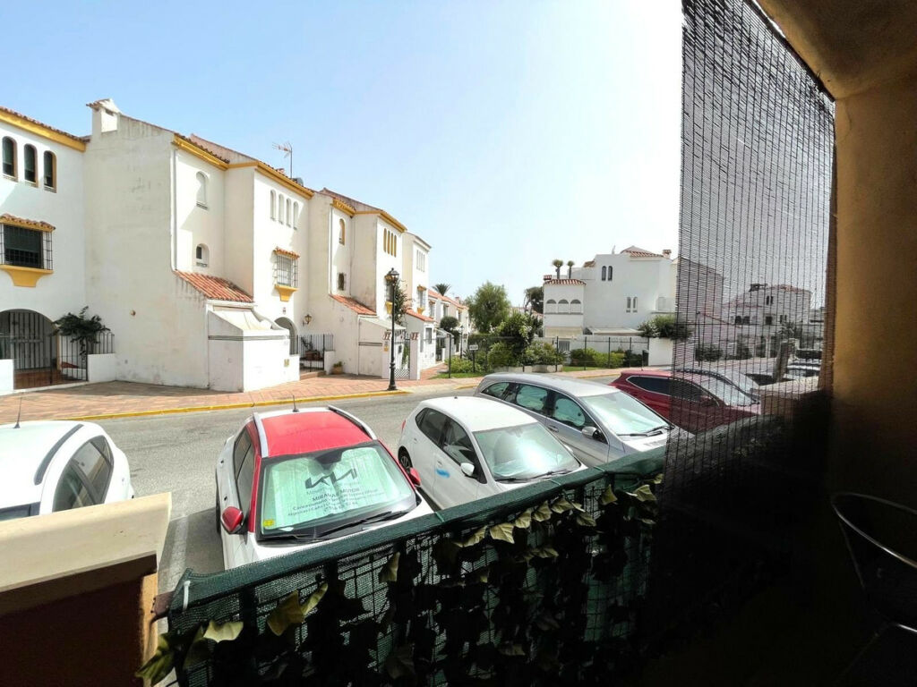 Ground Floor Apartment Casares Playa Málaga - image 13