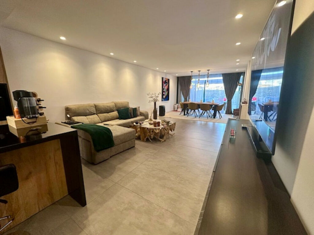 Ground Floor Apartment Estepona Málaga - image 13