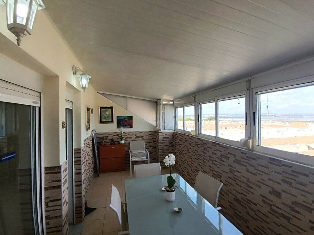 Penthouse Torrevieja Alicante - image 13