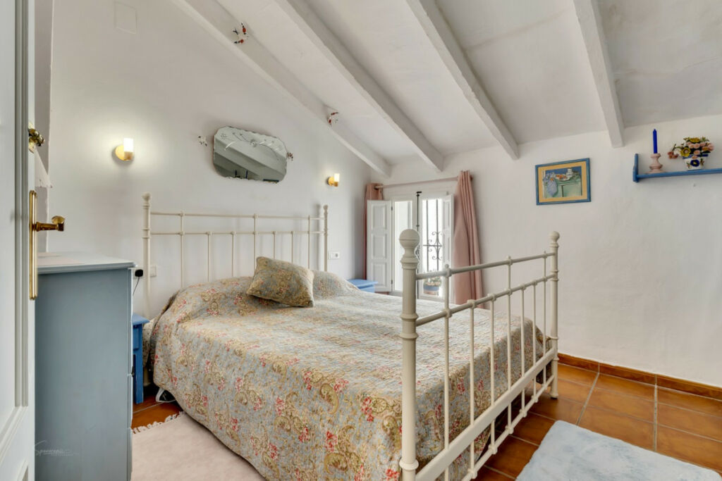 Detached Villa Tormos Alicante - image 13