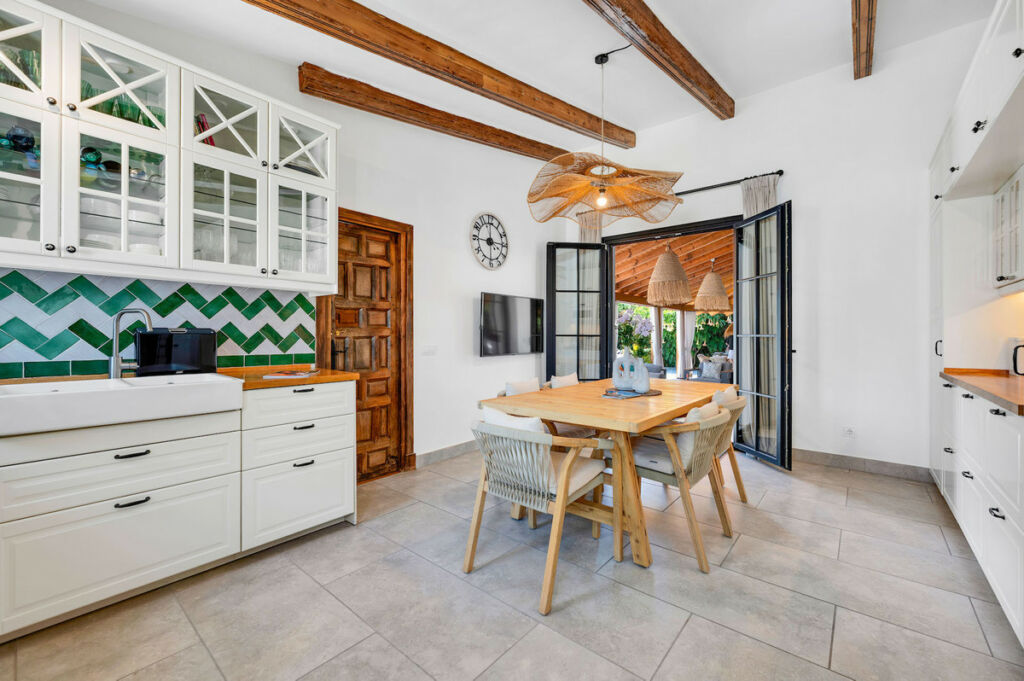 Detached Villa Guadalmina Alta Málaga - image 13
