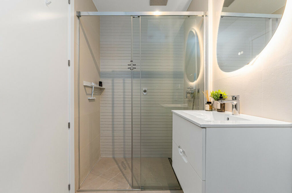 Middle Floor Apartment Calpe Alicante - image 13
