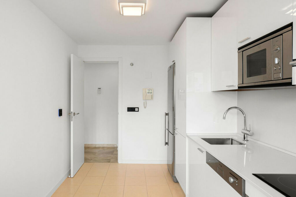 Middle Floor Apartment Torreblanca Málaga - image 13