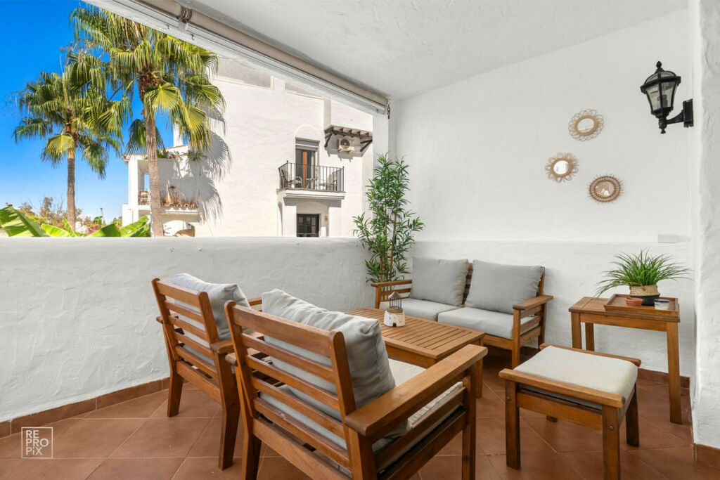 Middle Floor Apartment Puerto Banús Málaga - image 13