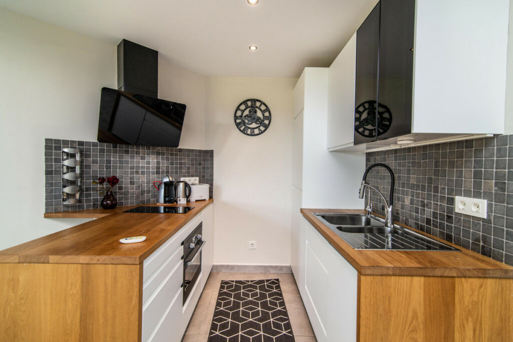 Middle Floor Apartment Puerto Banús Málaga - image 12