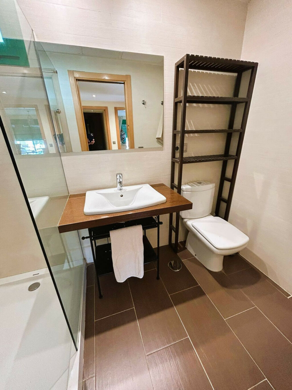 Middle Floor Apartment Selwo Málaga - image 13