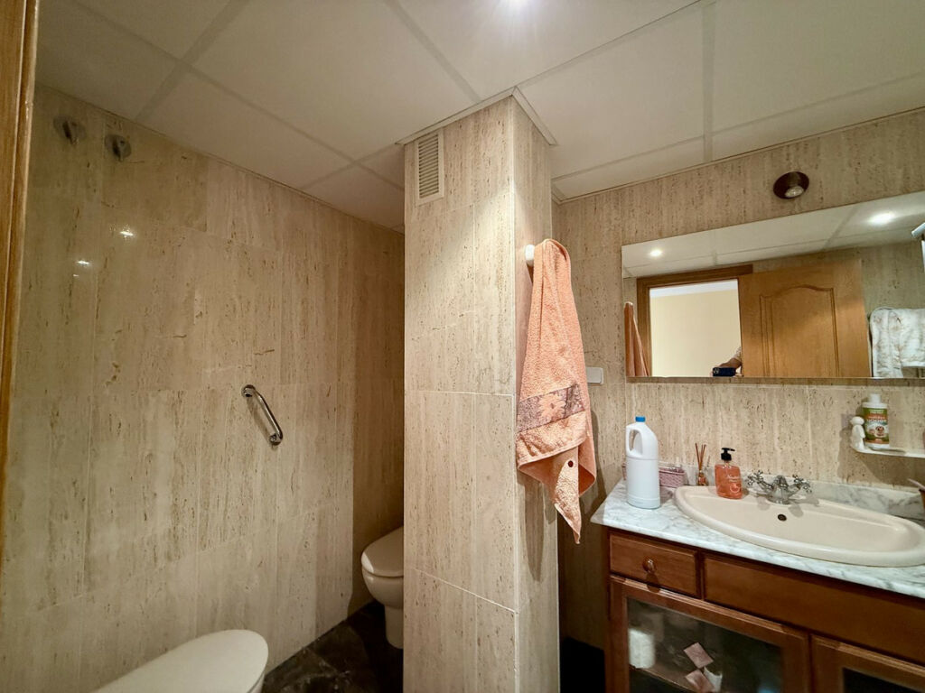 Top Floor Apartment La Cala Málaga - image 13