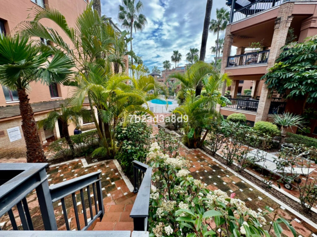 Ground Floor Apartment San Pedro de Alcántara Málaga - image 13