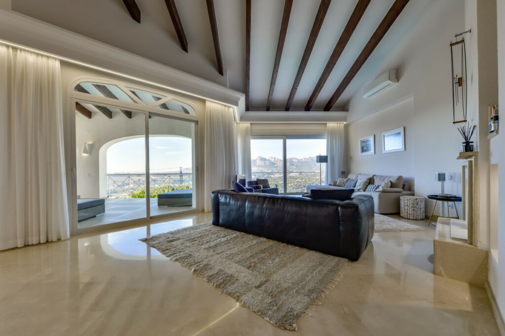 Detached Villa Altea Alicante - image 13