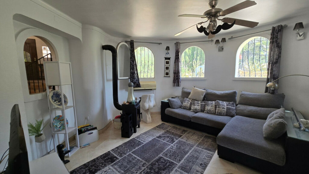 Detached Villa Altea Alicante - image 13