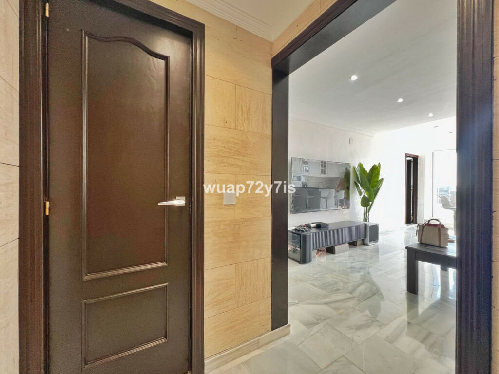 Penthouse El Paraiso Málaga - image 14
