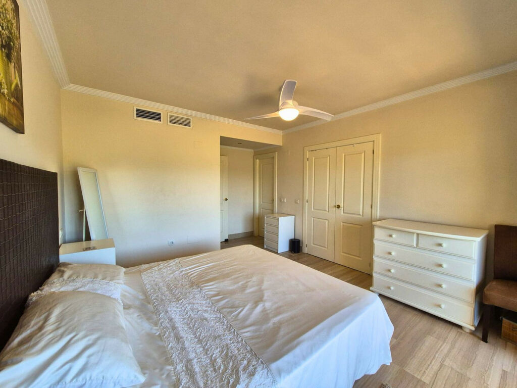Penthouse Sotogrande Alto Cádiz - image 11