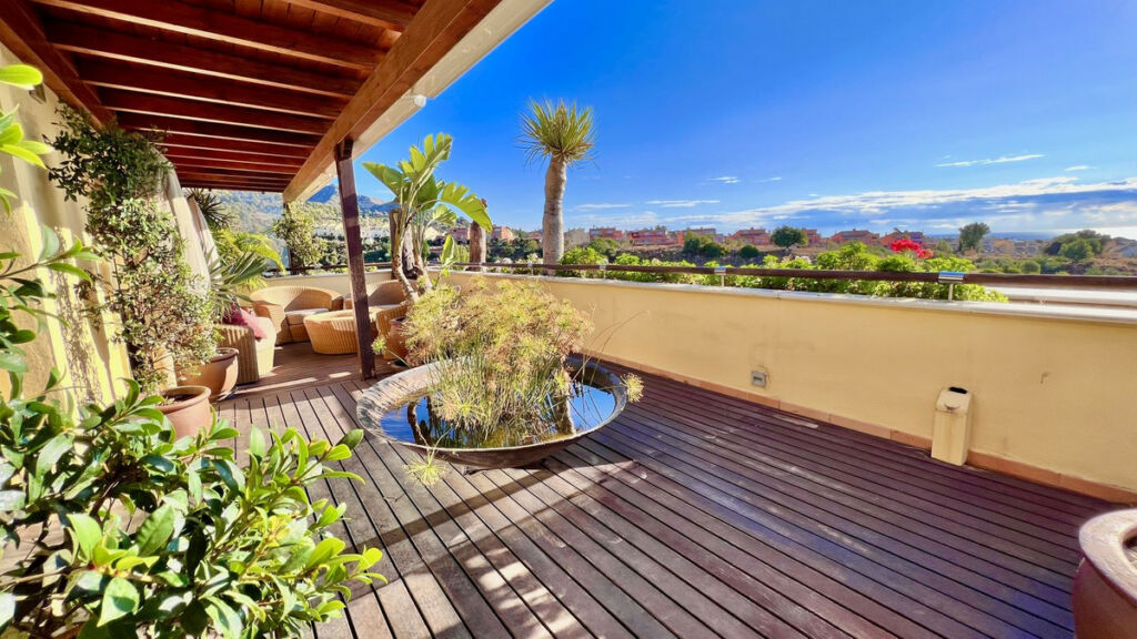 Penthouse Duplex Sierra Blanca Málaga - image 13