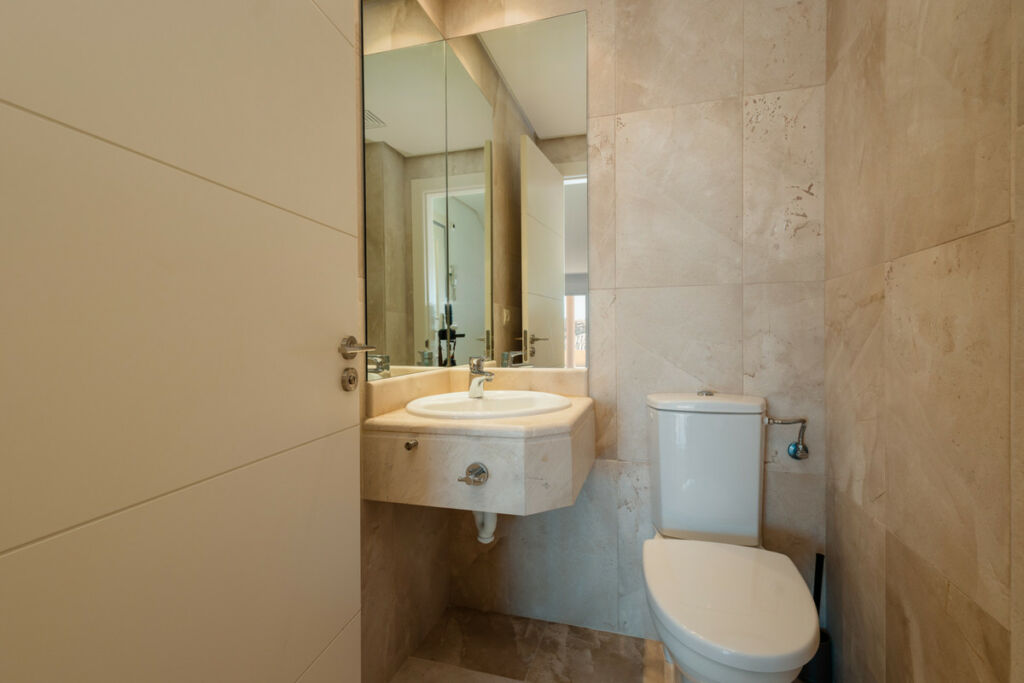 Penthouse Duplex Nueva Andalucía Málaga - image 13