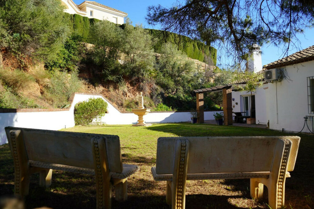 Detached Villa Mijas Golf Málaga - image 13