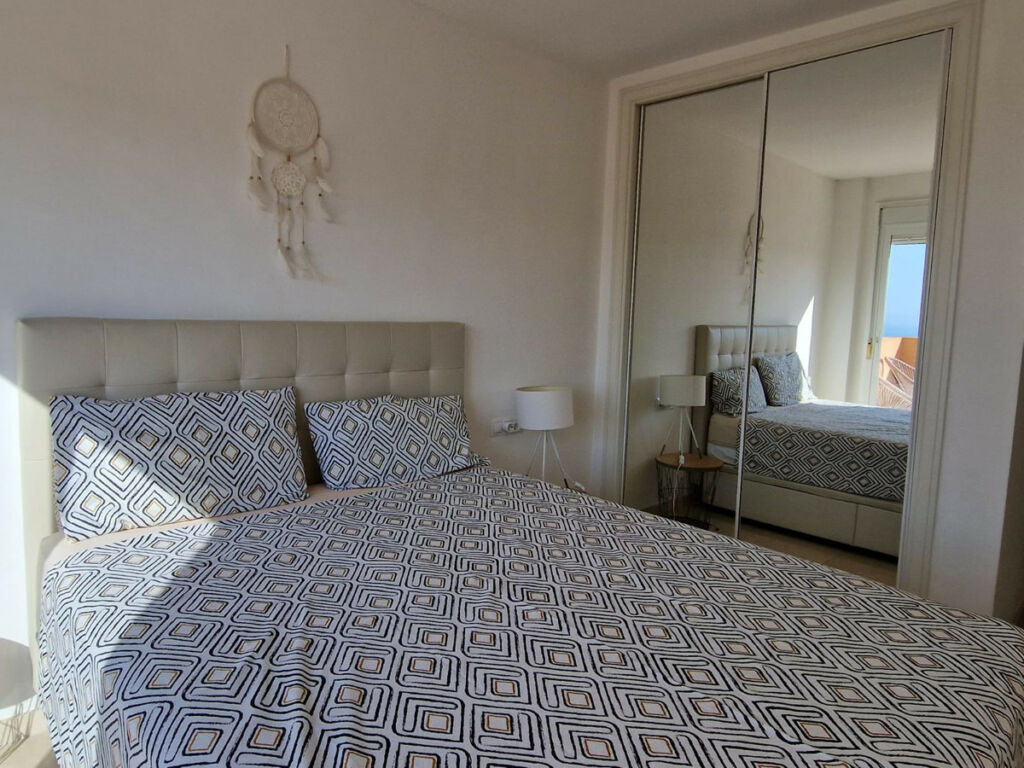 Middle Floor Apartment Calahonda Málaga - image 16