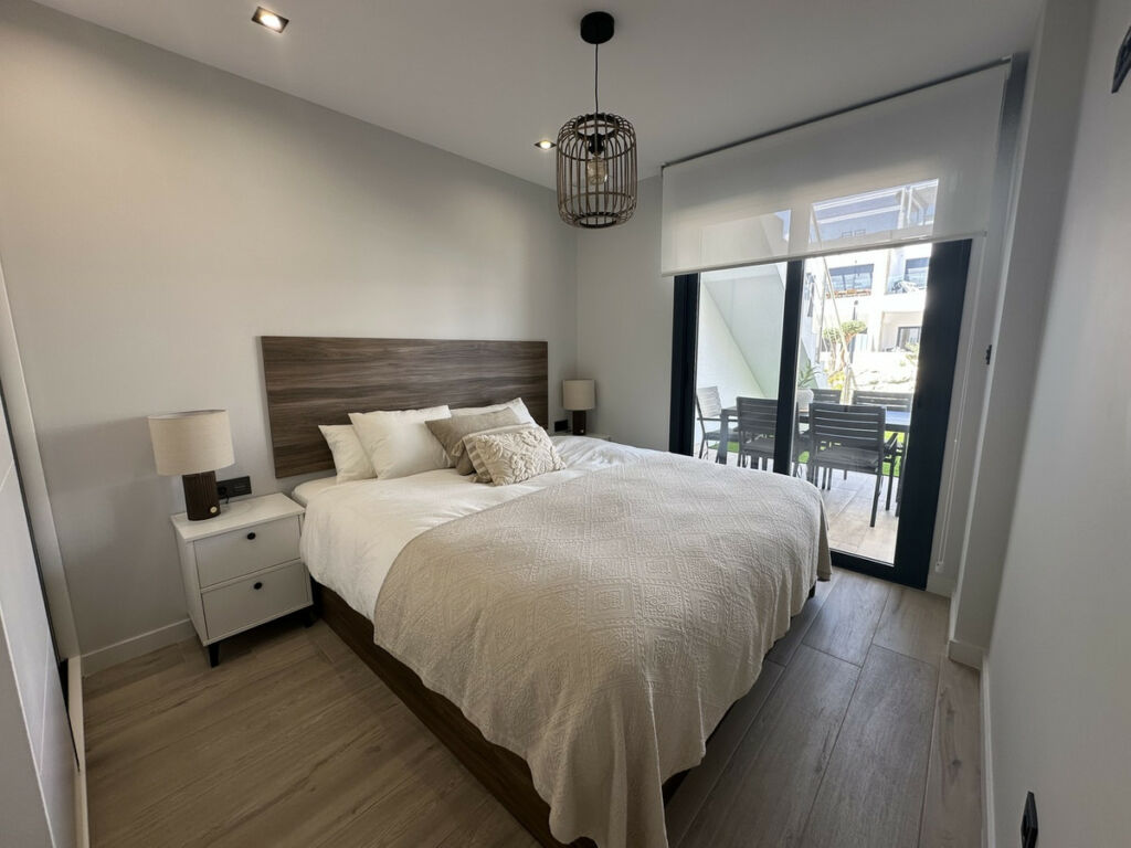 Ground Floor Apartment Punta Prima Alicante - image 13