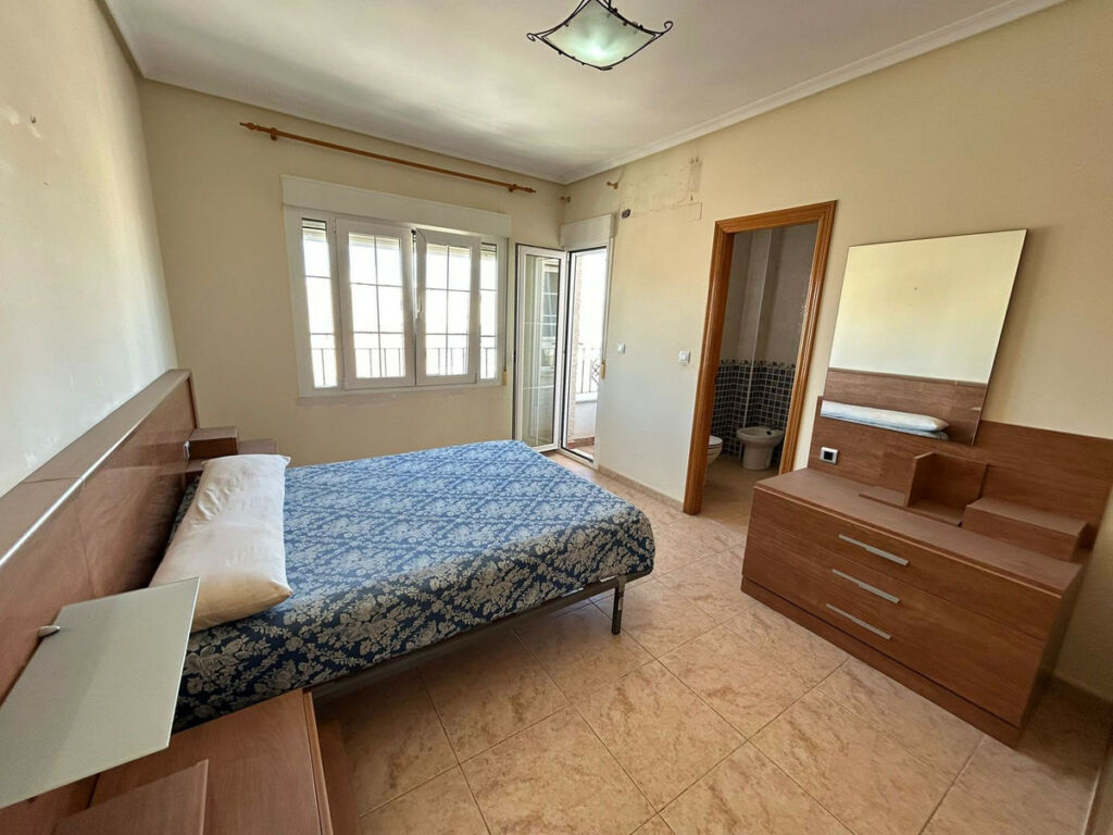 Top Floor Apartment Almoradi Alicante - image 9