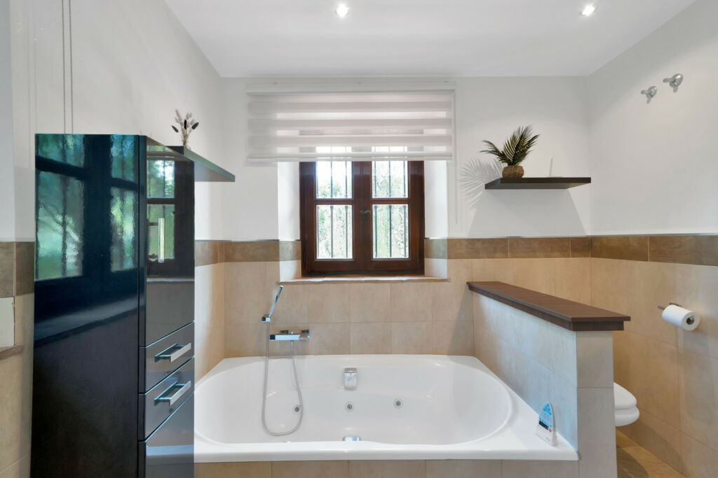 Detached Villa Estepona Málaga - image 14