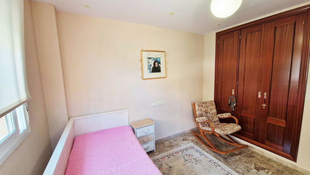 Semi-Detached House Estepona Málaga - image 14