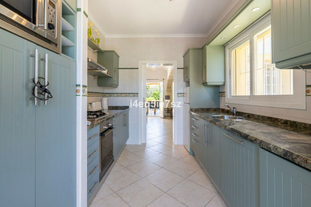 Detached Villa Javea Alicante - image 14