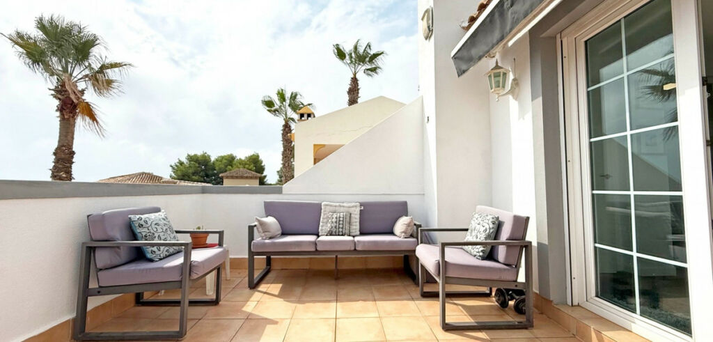 Detached Villa Villamartin Alicante - image 14