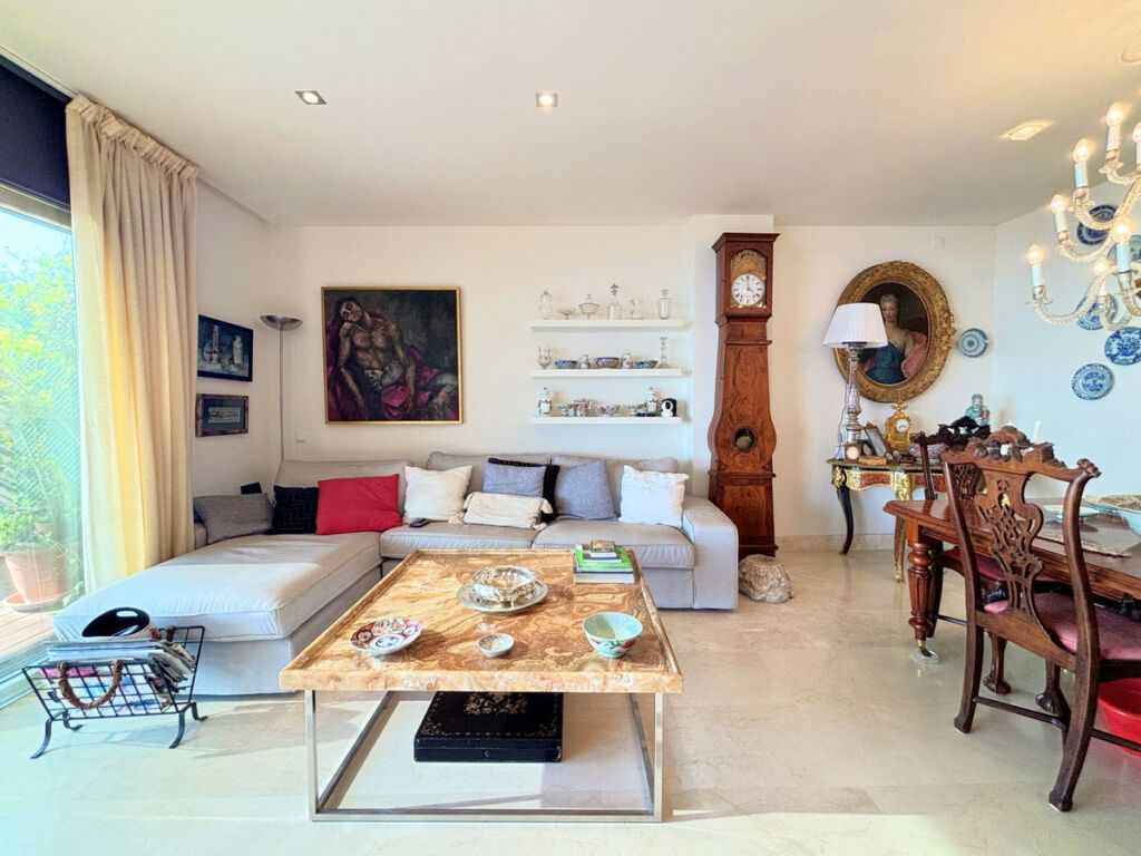 Penthouse La Duquesa Málaga - image 14