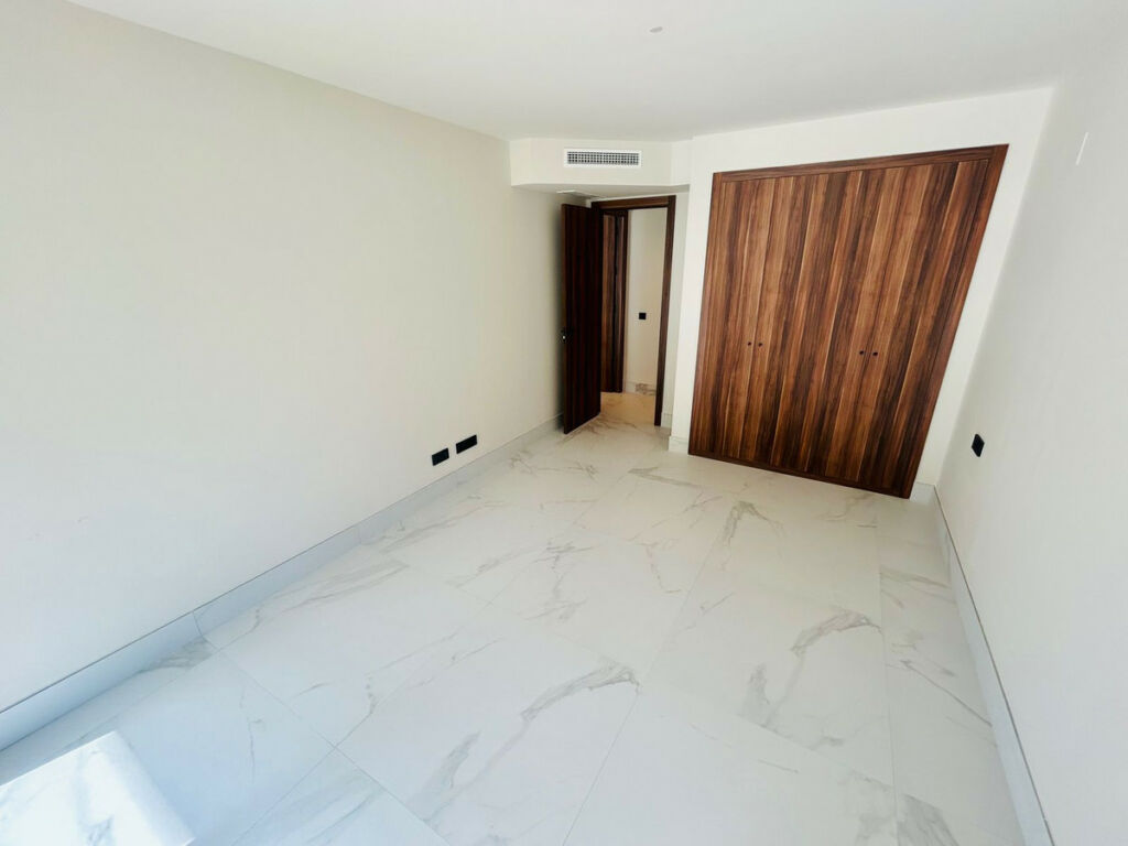 Ground Floor Apartment San Pedro de Alcántara Málaga - image 14