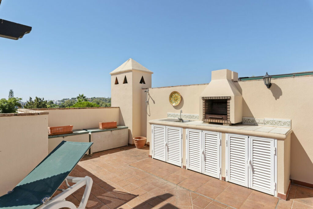 Penthouse Nueva Andalucía Málaga - image 20