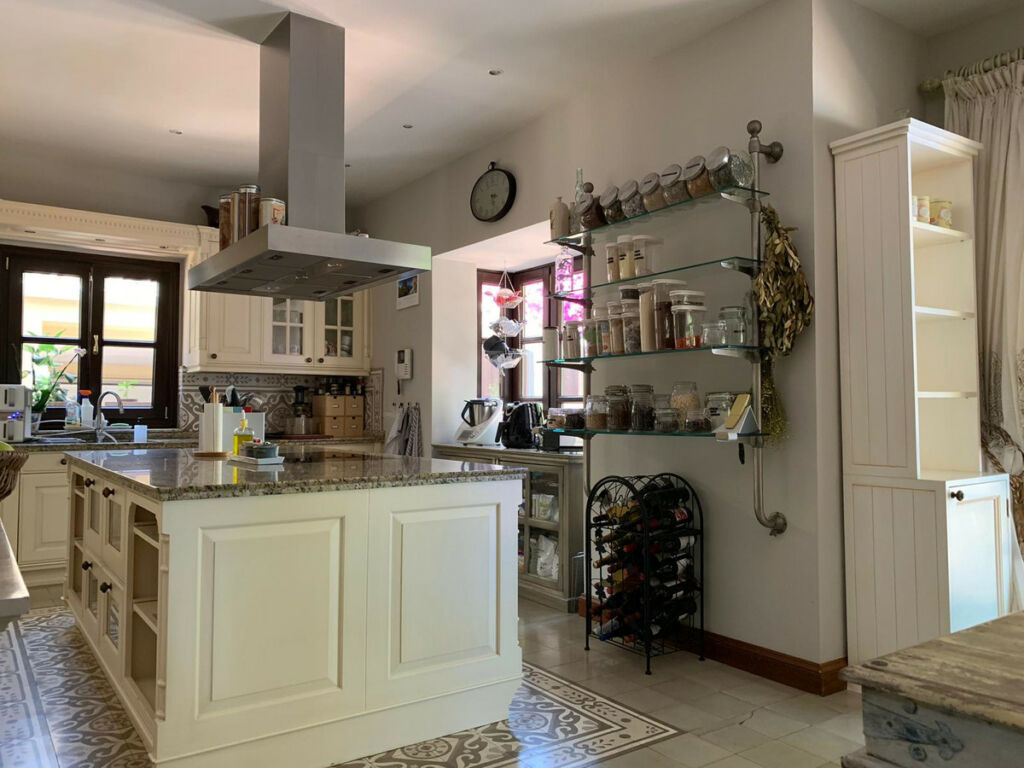 Detached Villa Sierra Blanca Málaga - image 14
