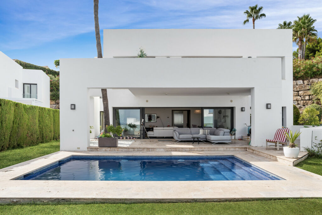 Detached Villa Benahavís Málaga - image 14
