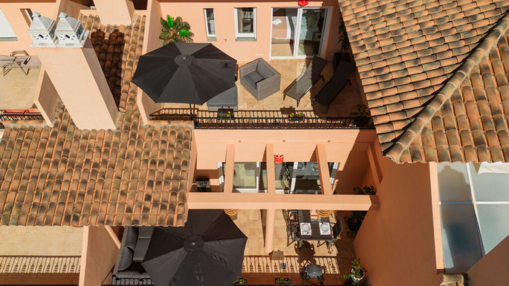 Penthouse Nueva Andalucía Málaga - image 14