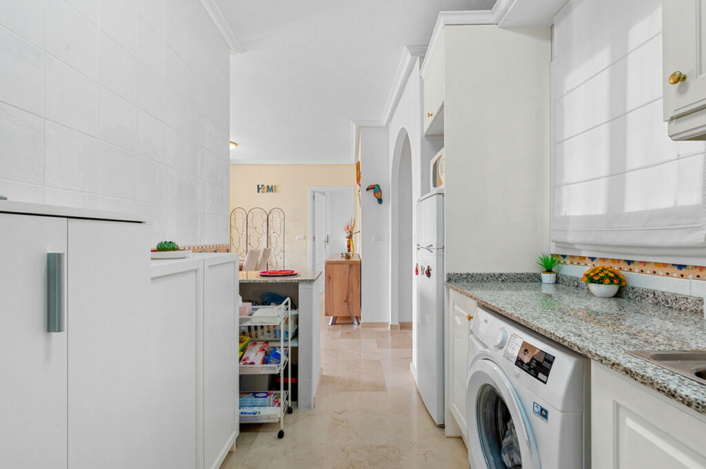 Penthouse Playa Flamenca Alicante - image 14