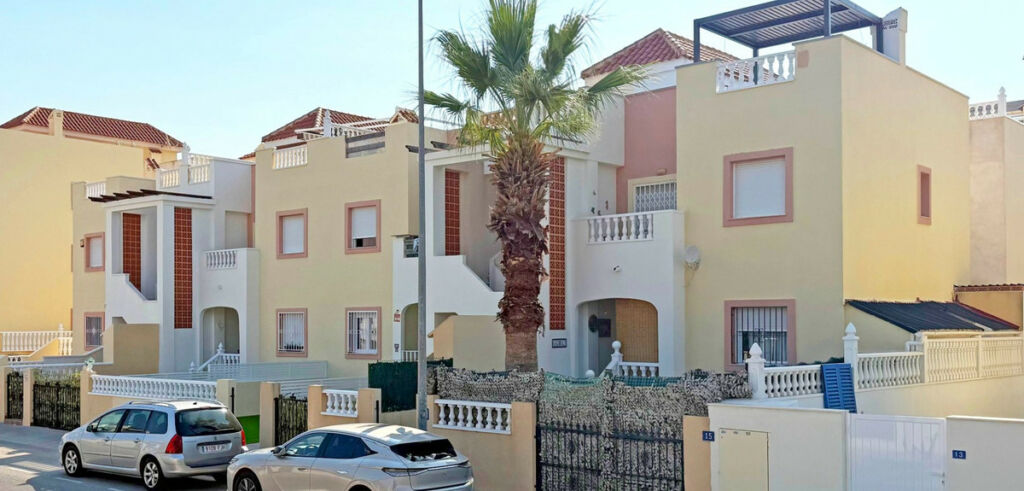 Ground Floor Apartment La Zenia Alicante - image 18