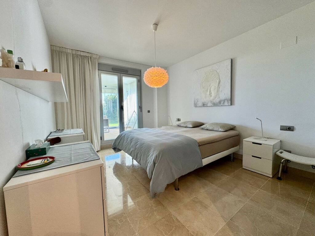 Ground Floor Apartment La Mairena Málaga - image 14