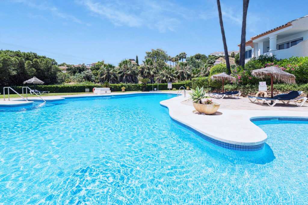 Ground Floor Apartment Calahonda Málaga - image 16