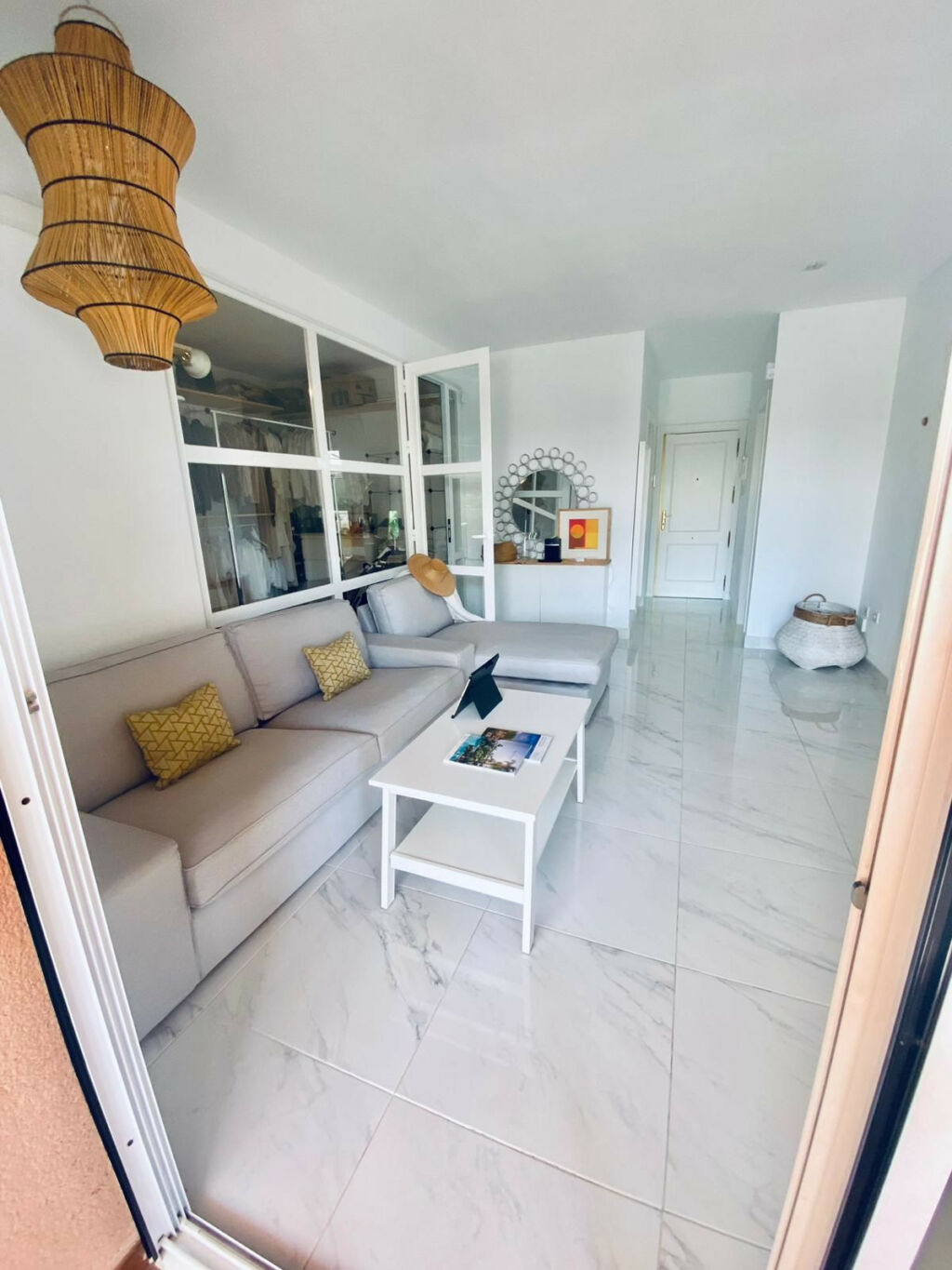 Middle Floor Apartment Higueron Málaga - image 14