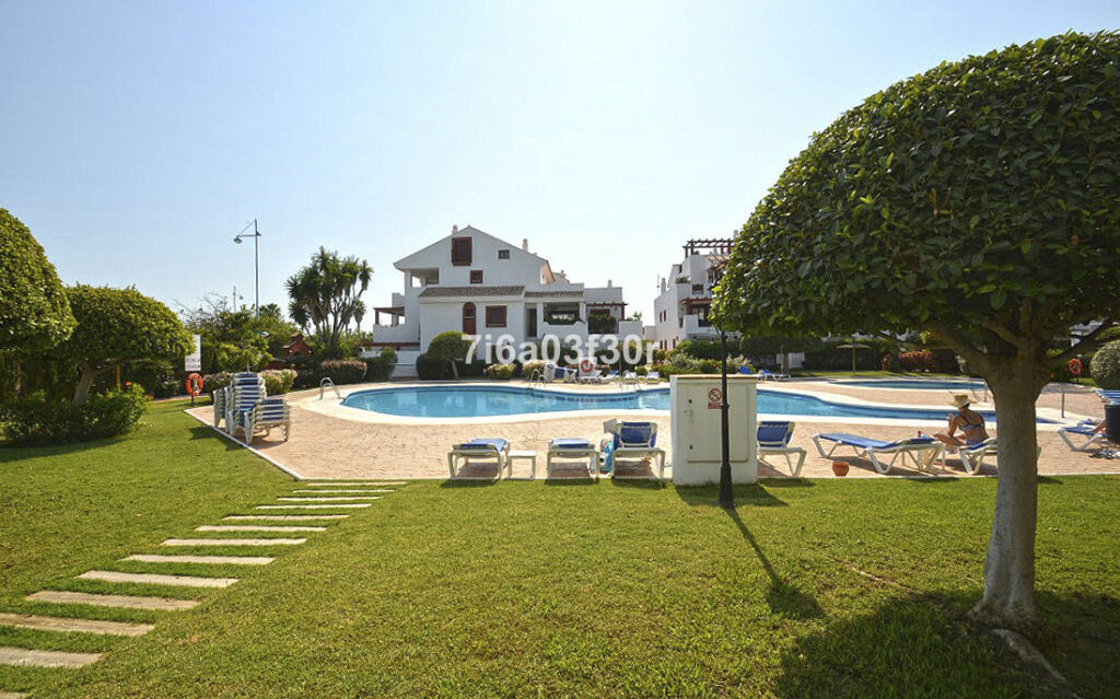 Ground Floor Apartment San Pedro de Alcántara Málaga - image 14