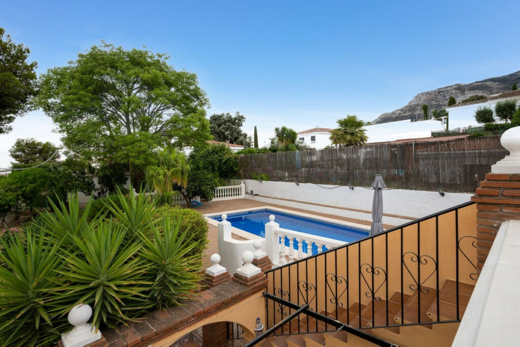 Detached Villa Alhaurín el Grande Málaga - image 14