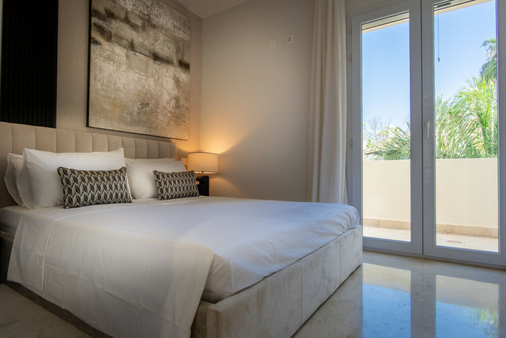 Penthouse Duplex Nueva Andalucía Málaga - image 14
