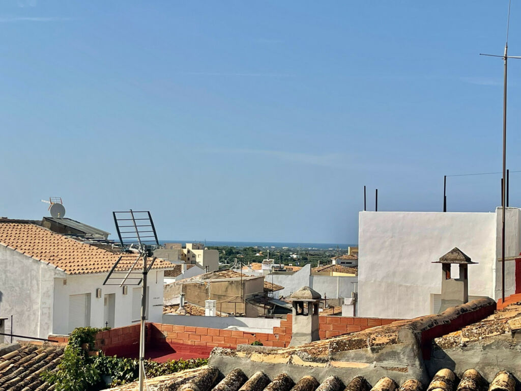 Townhouse Pedreguer Alicante - image 14