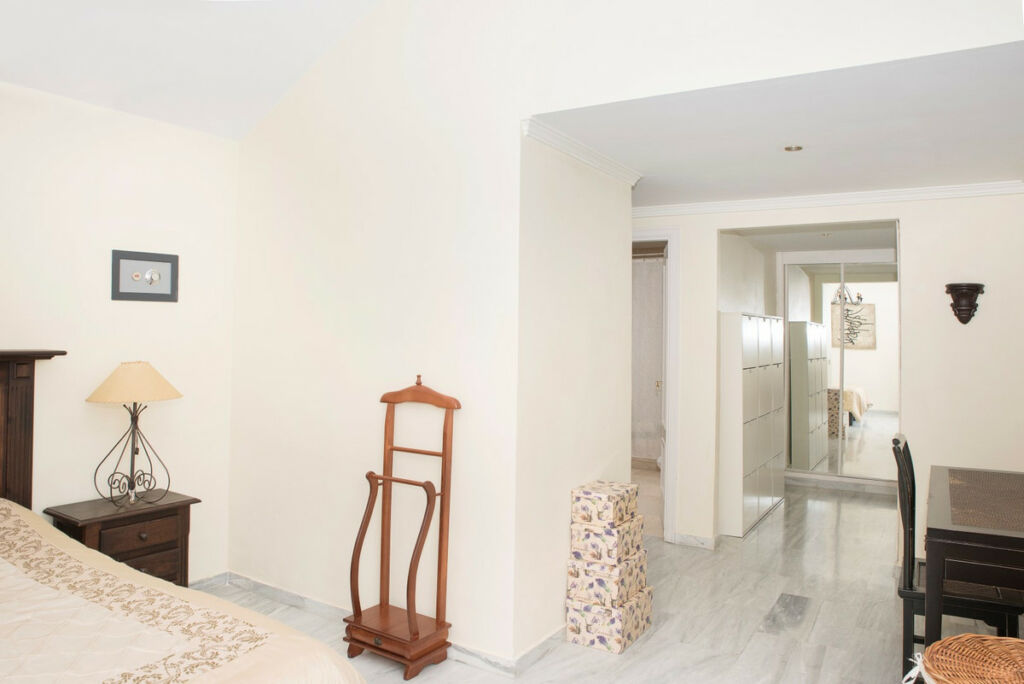 Penthouse Duplex Guadalmina Baja Málaga - image 14