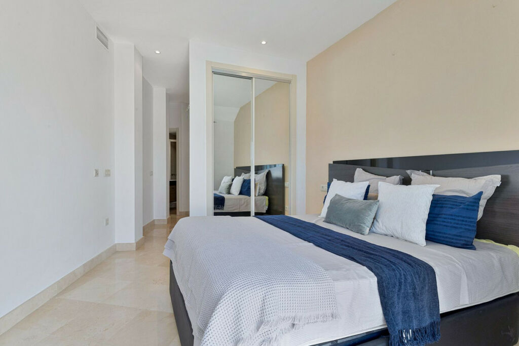 Penthouse Fuengirola Málaga - image 14