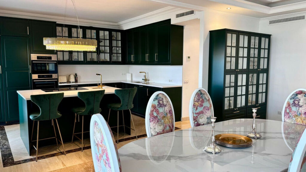 Middle Floor Apartment Marbella Málaga - image 14