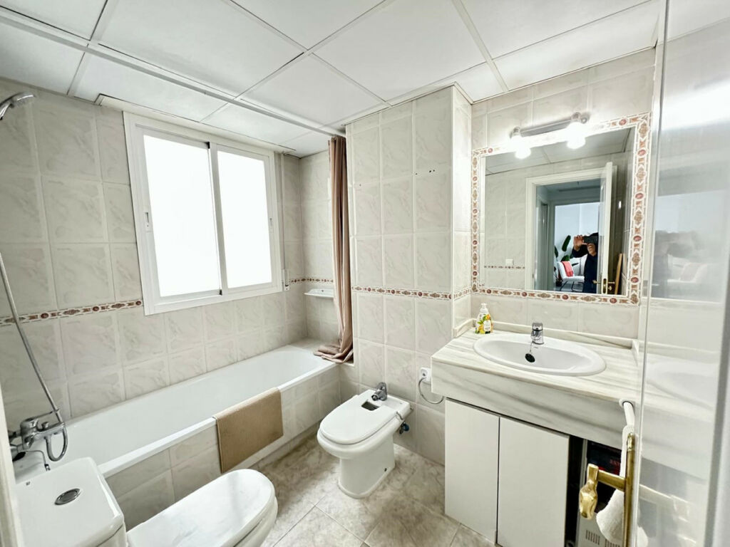 Middle Floor Apartment San Pedro de Alcántara Málaga - image 14