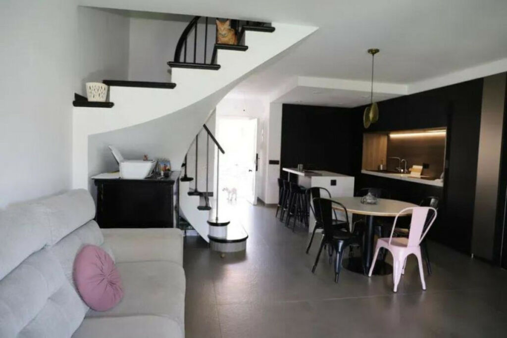Townhouse Atalaya Málaga - image 14
