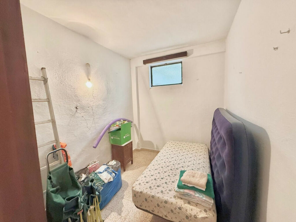 Middle Floor Apartment Fuengirola Málaga - image 15