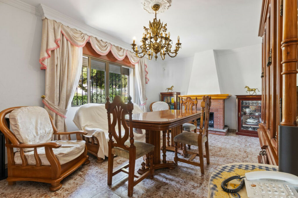 Detached Villa Alhaurín de la Torre Málaga - image 15